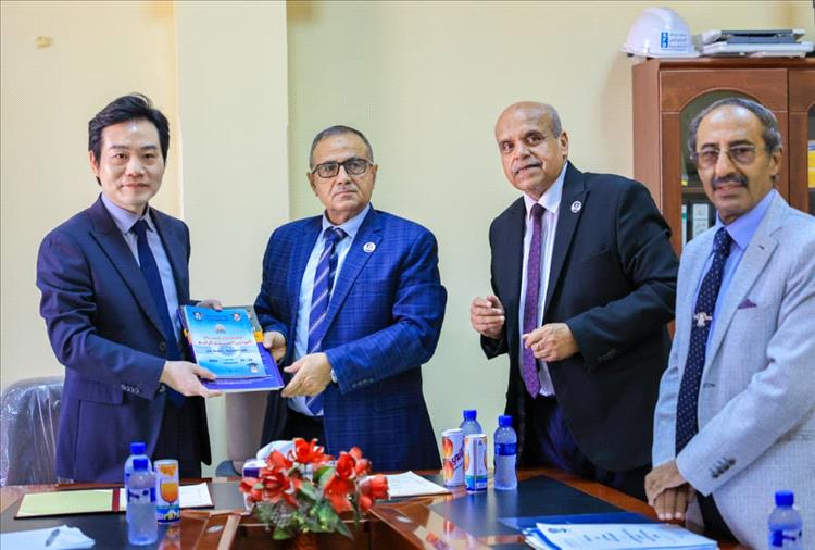 جامعة عدن و«لونغشيانغ» الصينية تعززان الشراكة في الطاقة والتكنولوجيا
