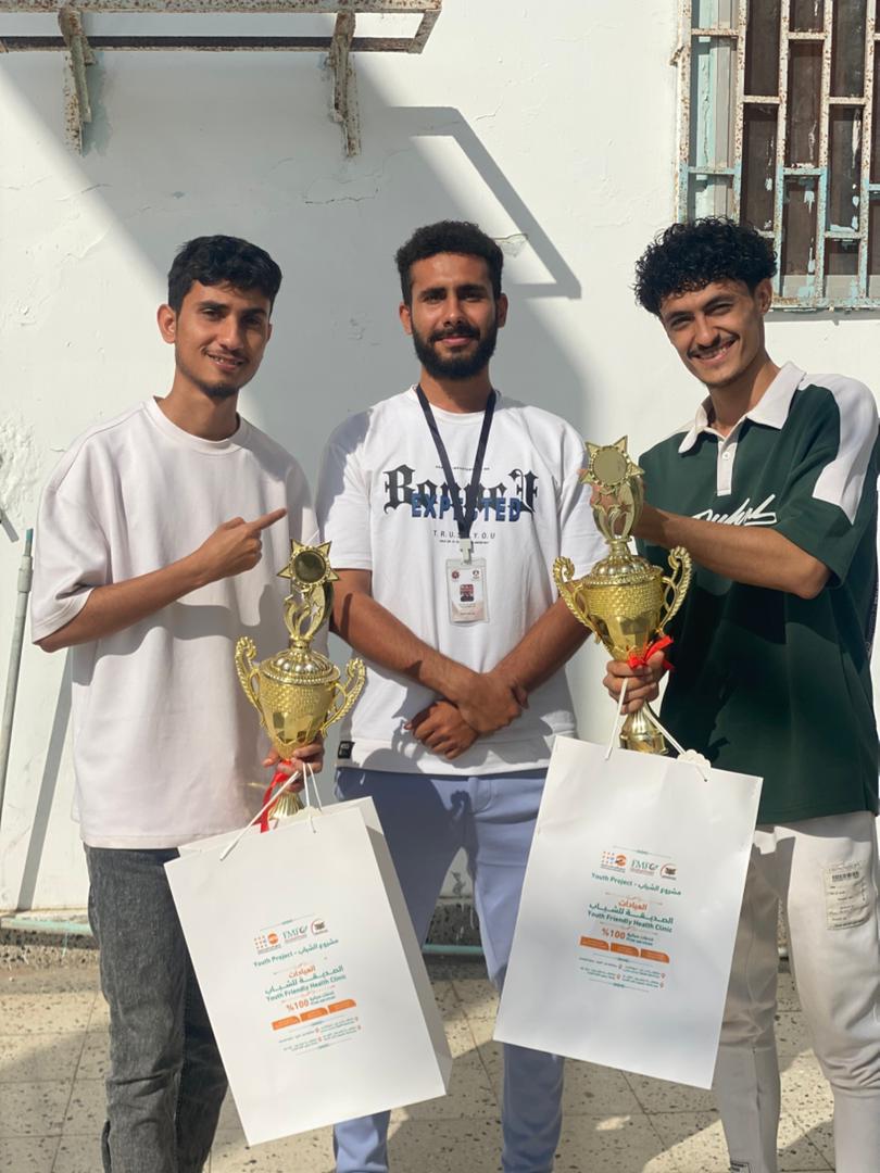  كلية الهندسة تعزز الانشطة الطلابية وتحصد الكؤوس 