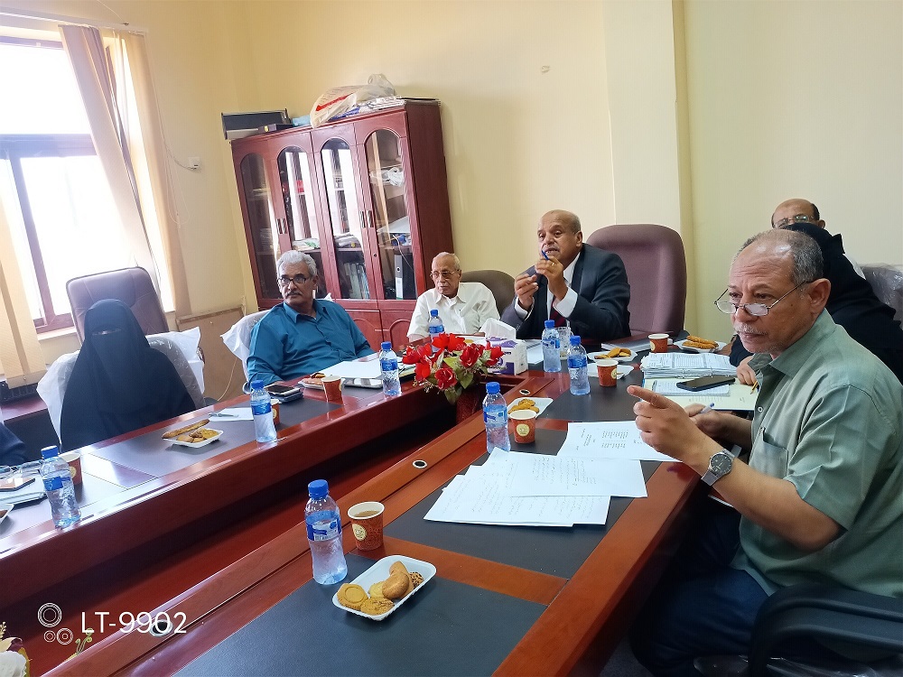 مجلس كلية الهندسة يعقد اجتماعه الدوري ويستعرض سير الامتحانات